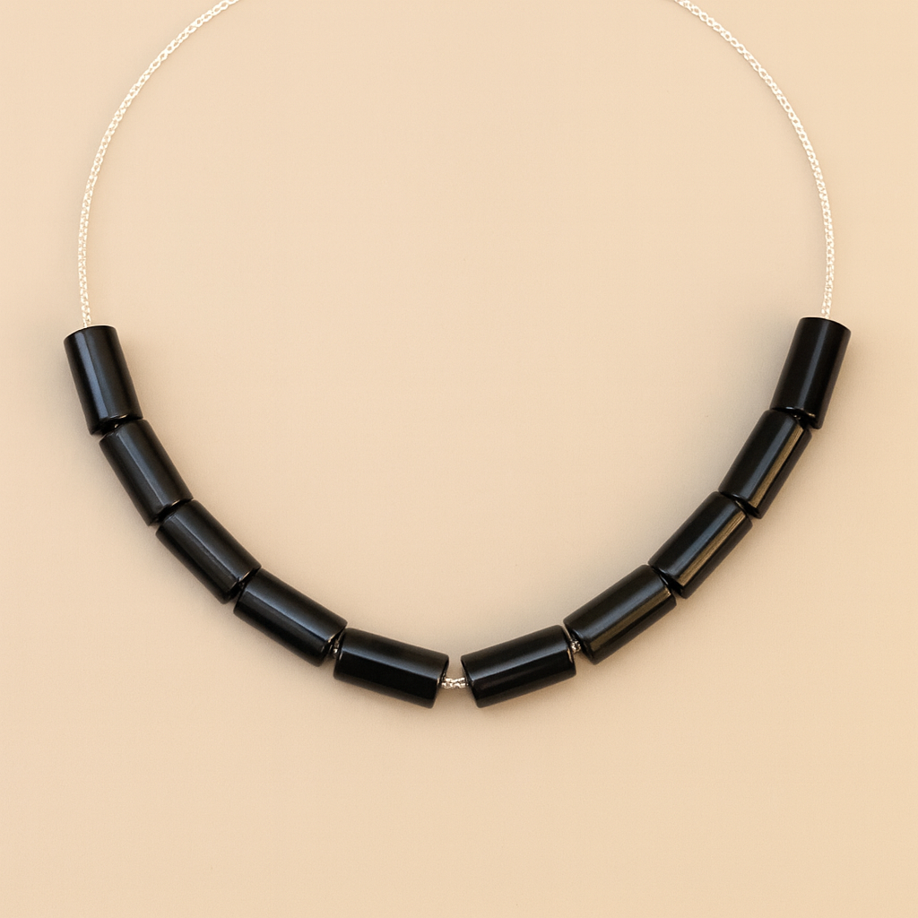 Colier 'Little Black'