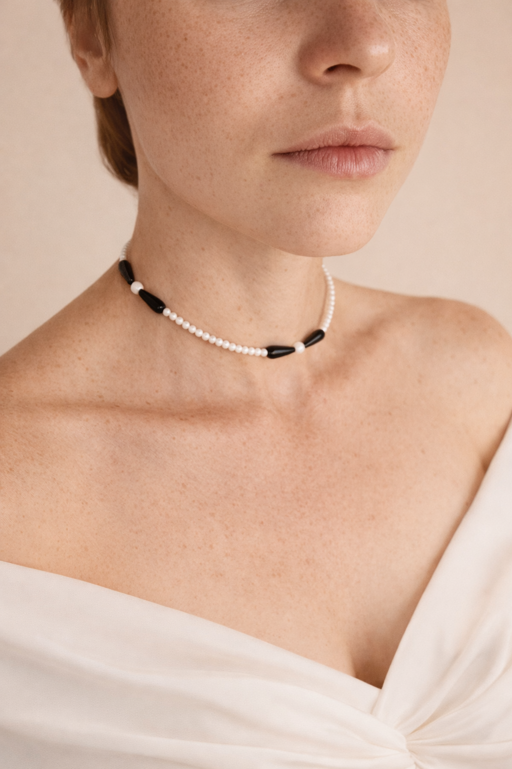 Choker din argint 925 cu sidef si onix | Contraste
