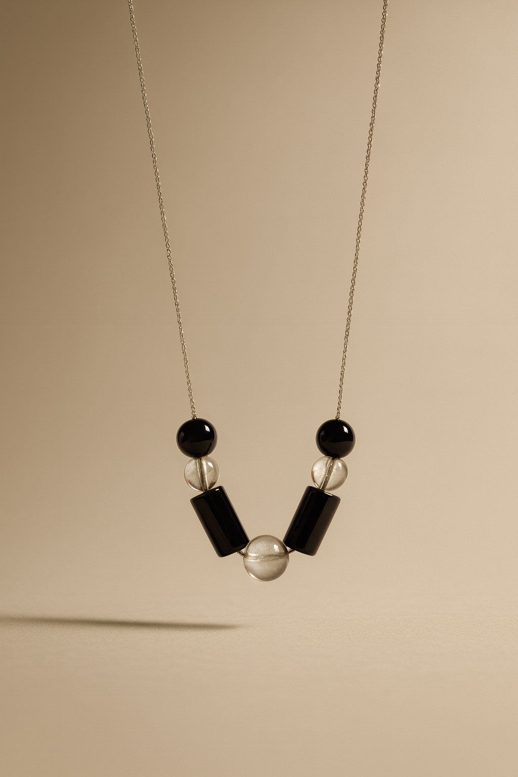 Colier 'Clar și Profund'