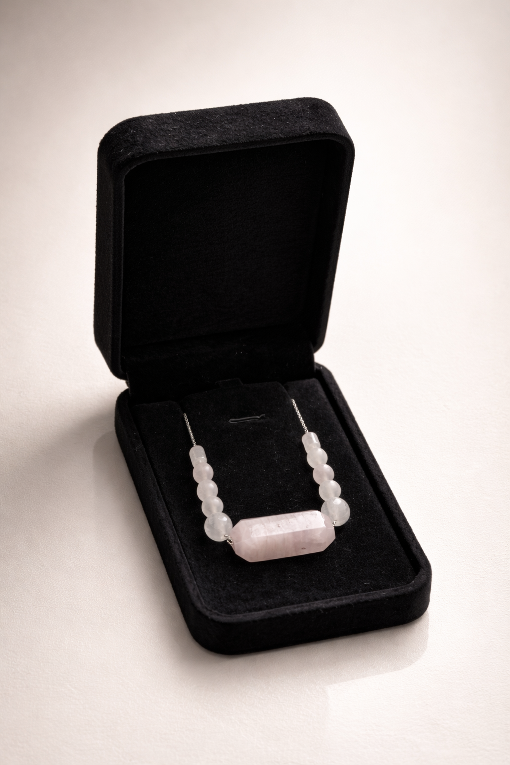 Colier 'Claritate şi linişte'