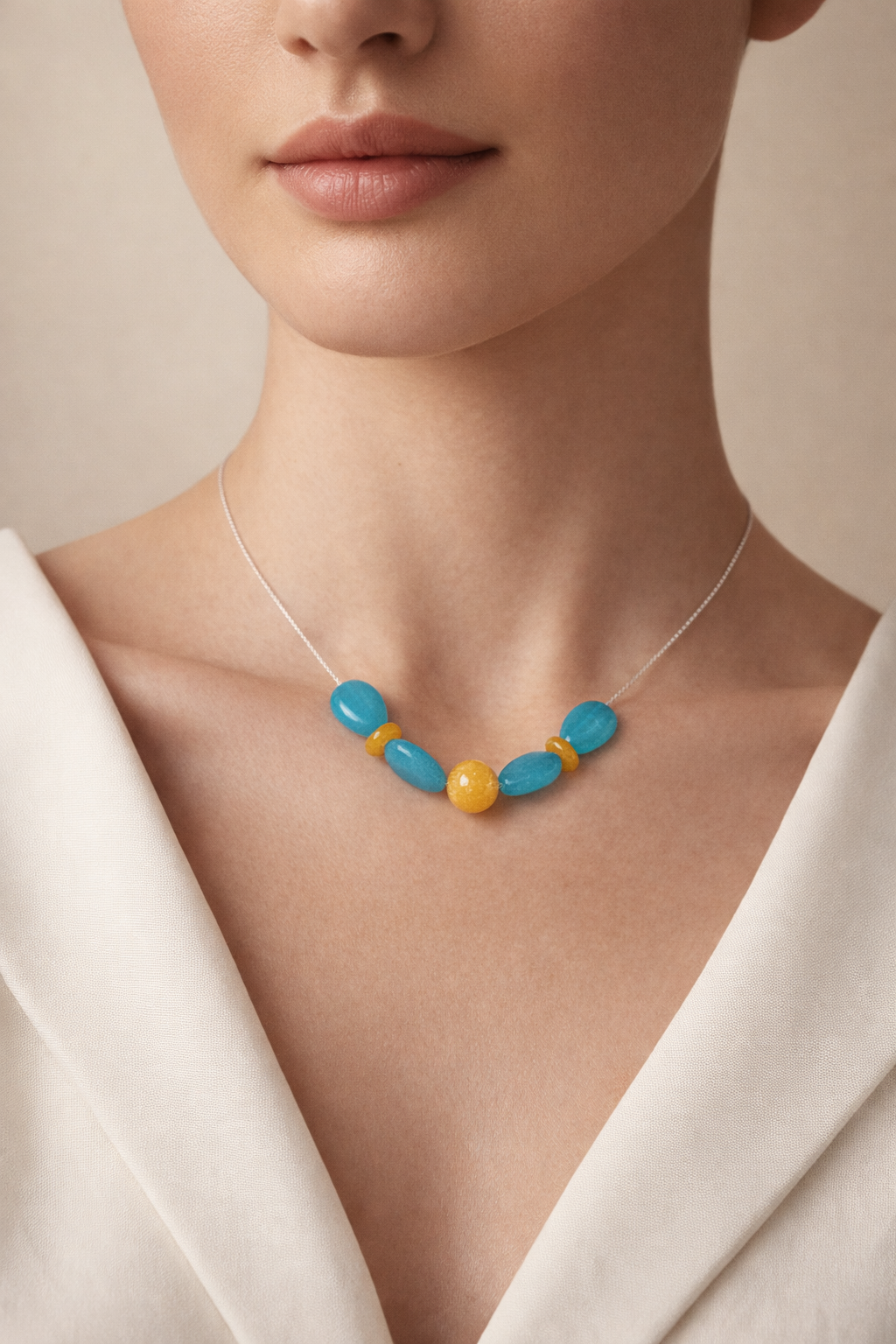 Colier 'Floare de Azur'