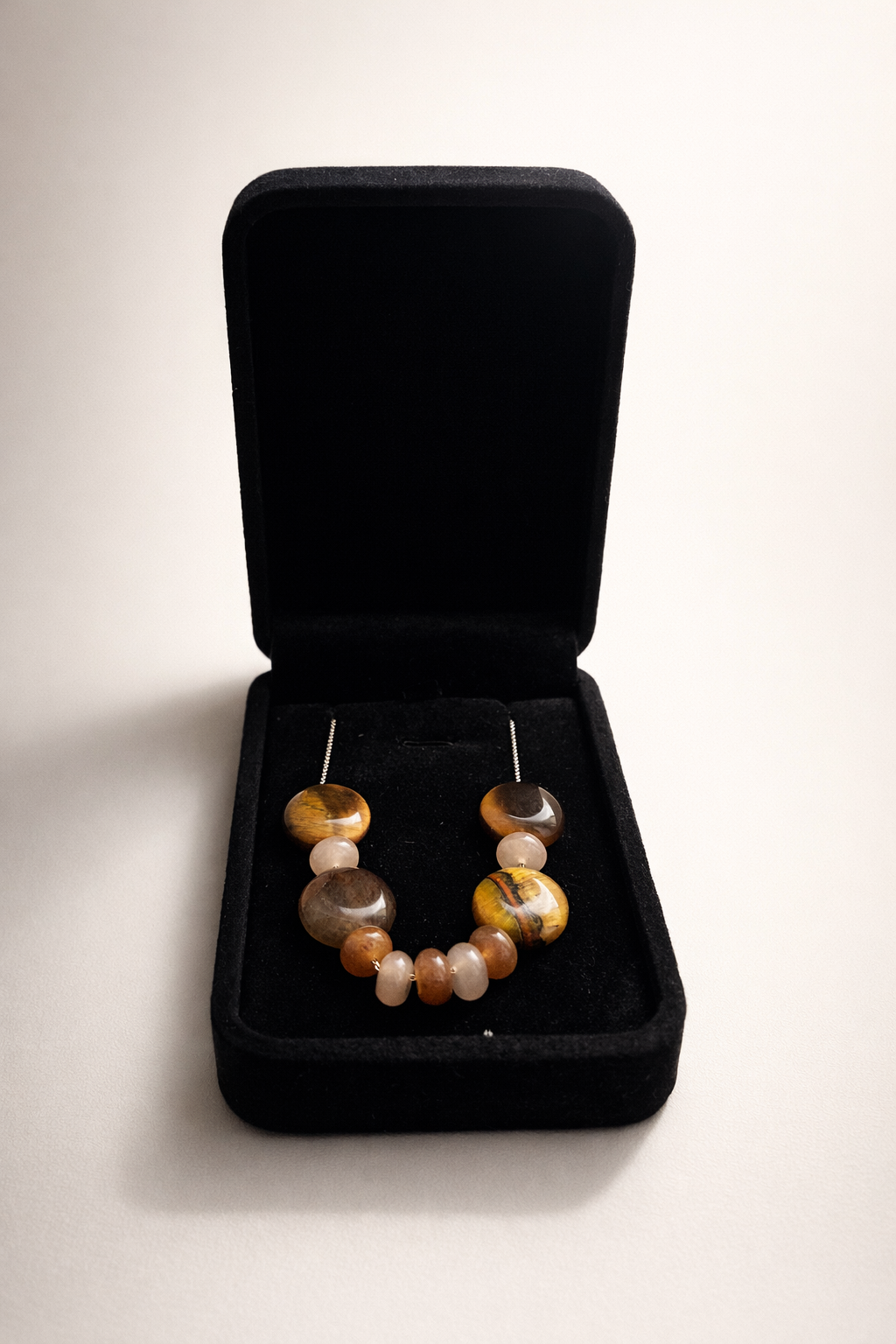 Colier 'Stabilitate'