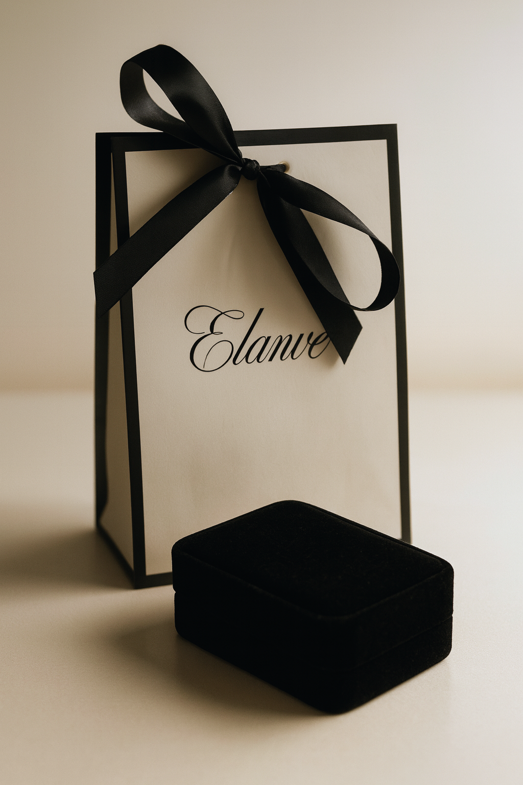 Colier 'Ritual de Sărbătoare'