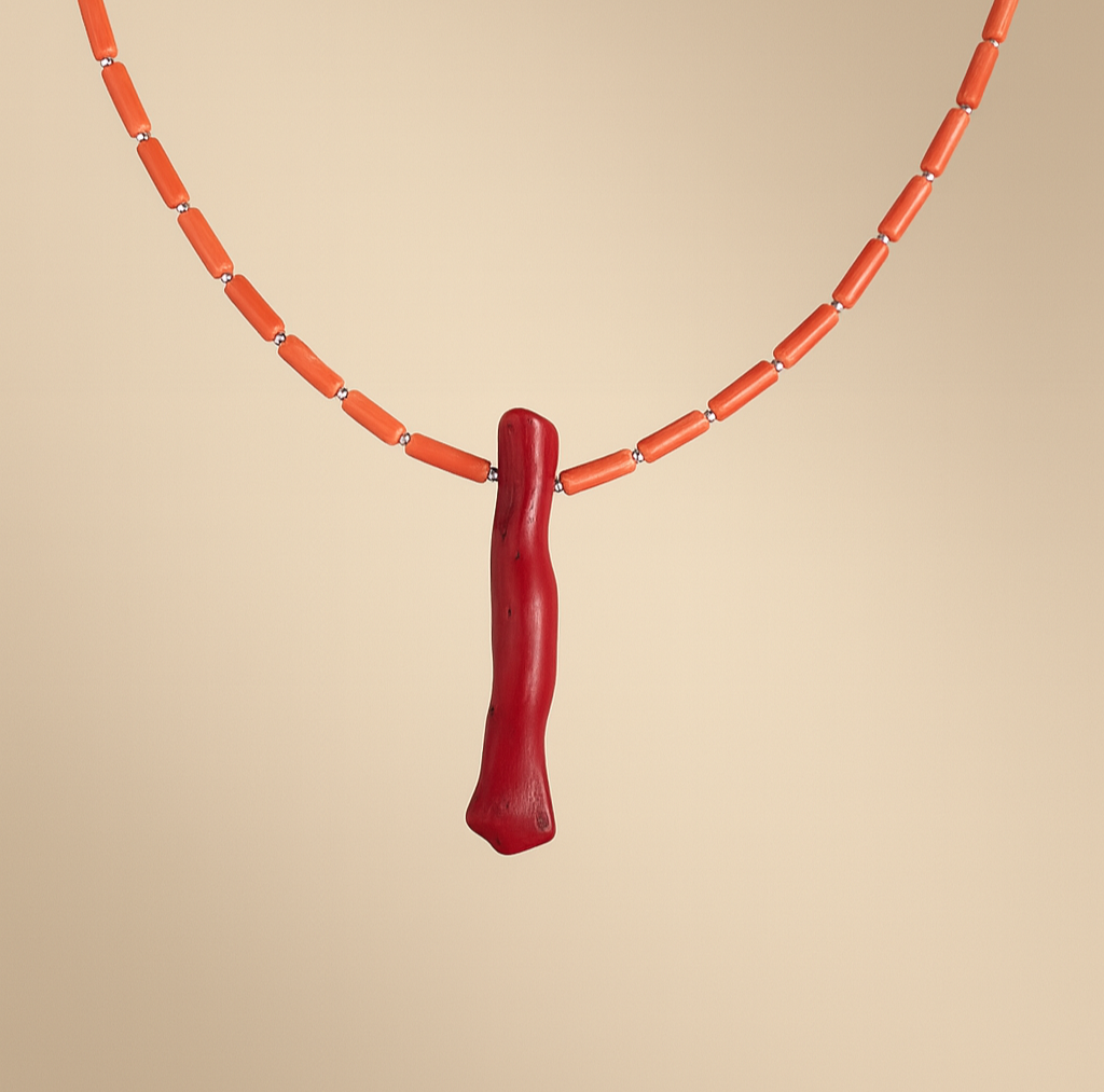 Colier din argint cu coral