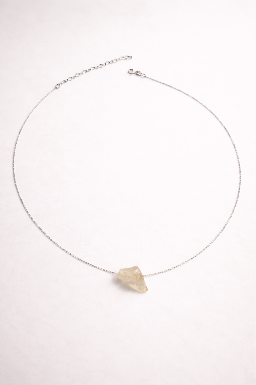 Colier din argint 925 cu piatrǎ de citrin neşlefuitǎ | Aurea Naturae